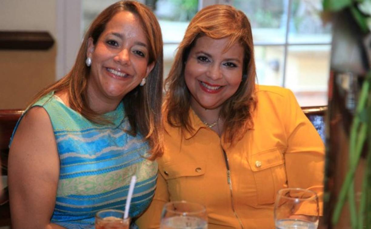 Alicia Bueso y Desirée Gavidia .