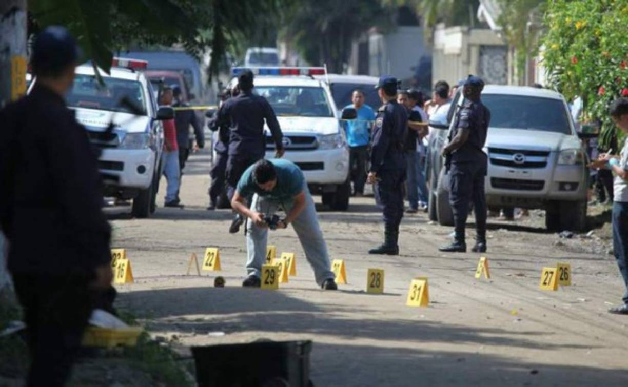 Al menos 2,318 personas fueron asesinadas en Honduras entre enero y julio pasado, un 23 % menos que los 3.011 del mismo período de 2016, según un informe del Ministerio de Seguridad difundido hoy.