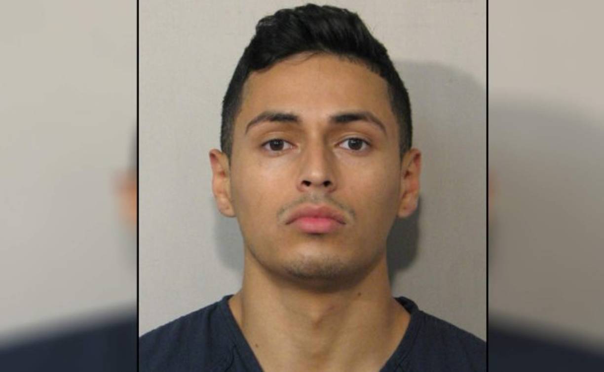 'La parte de la investigación sobre el tigre continúa', tuiteó la policía de Houston después del arresto de Víctor Hugo Cuevas, de 26 años, cuyo abogado insistió en que el tigre no era de su propiedad.