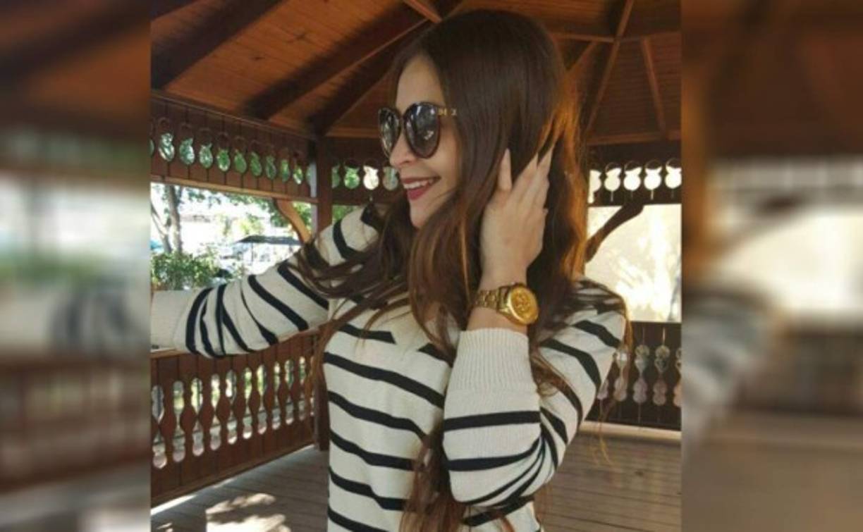 Elvia Estefany López Gutiérrez, estudiante de Periodismo perdió la vida en aparatoso accidente en la carretera que conduce de Tegucigalpa a Santa Lucía.