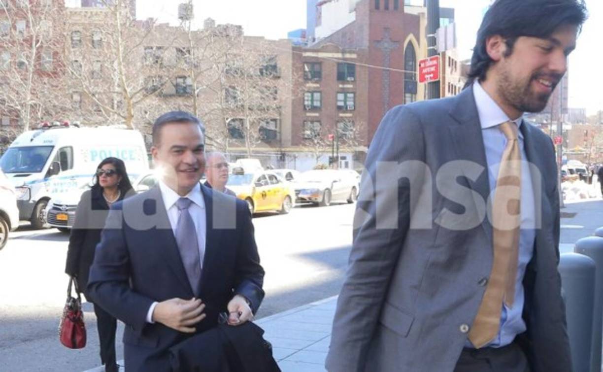 Yani Rosenthal sonríe a su llegada a la Corte de New York este viernes. Fotos: Yoseph Amaya.