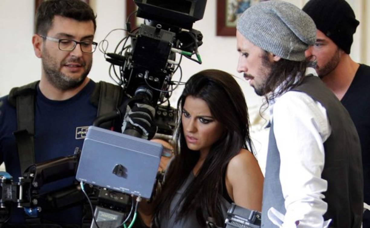 Aquí los vemos cuando grababan el videoclip de Maite.