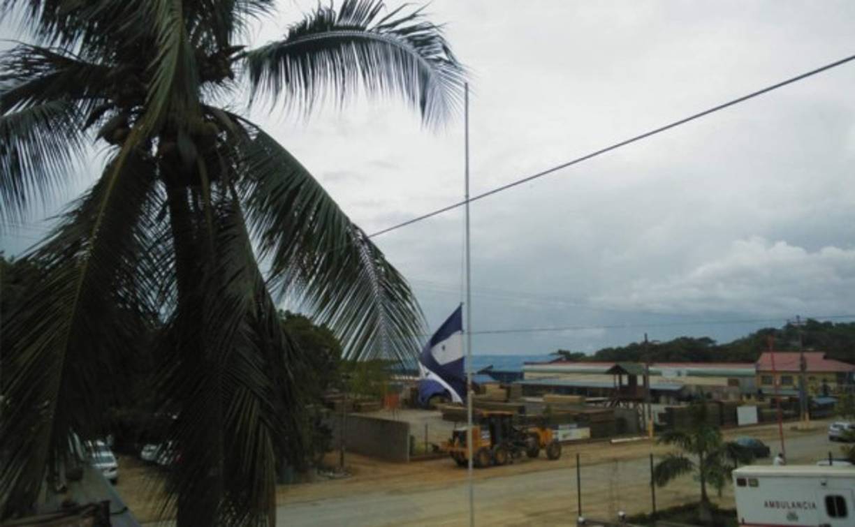 Los habitantes de las islas permanecen en alerta por posibles inundaciones.