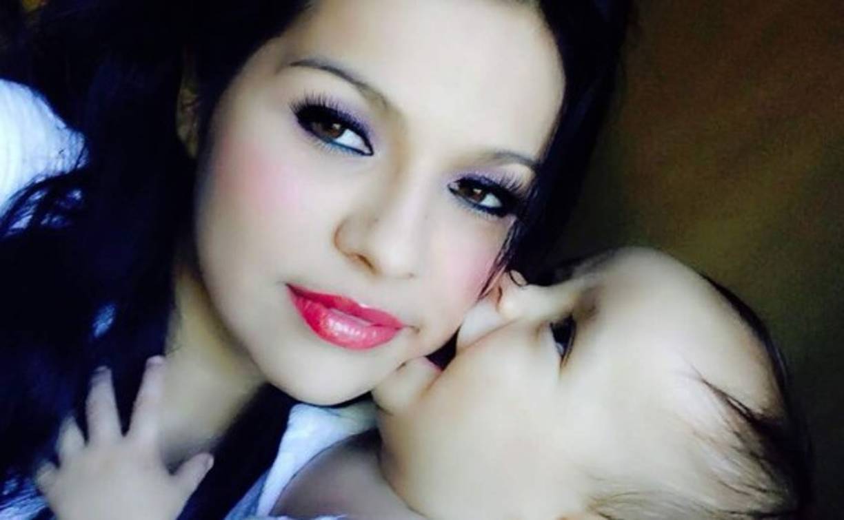 'Es una experiencia muy linda, ser madre es una de las mejores bendiciones que Dios nos pueda enviar', dice Mariela Berríos.