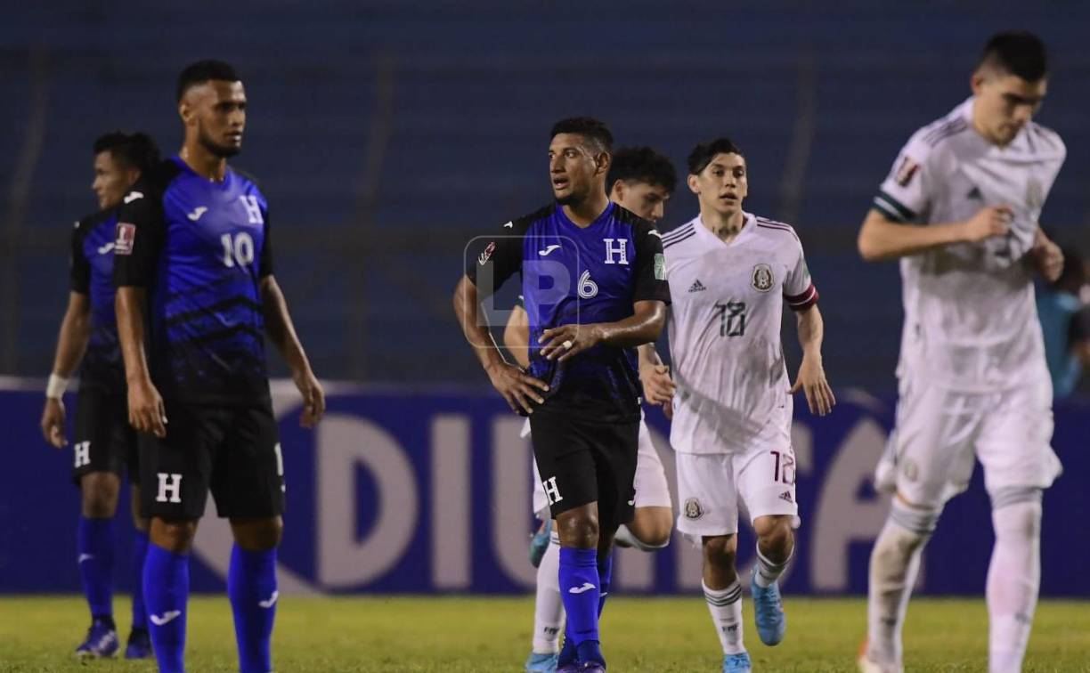 Un autogol de Júnior Lacayo le dio el triunfo a los mexicanos en el estadio Olímpico. El Tri dejó mucho que desear ya que se enfrentó a una H ya eliminada y sin muchas de sus figuras.