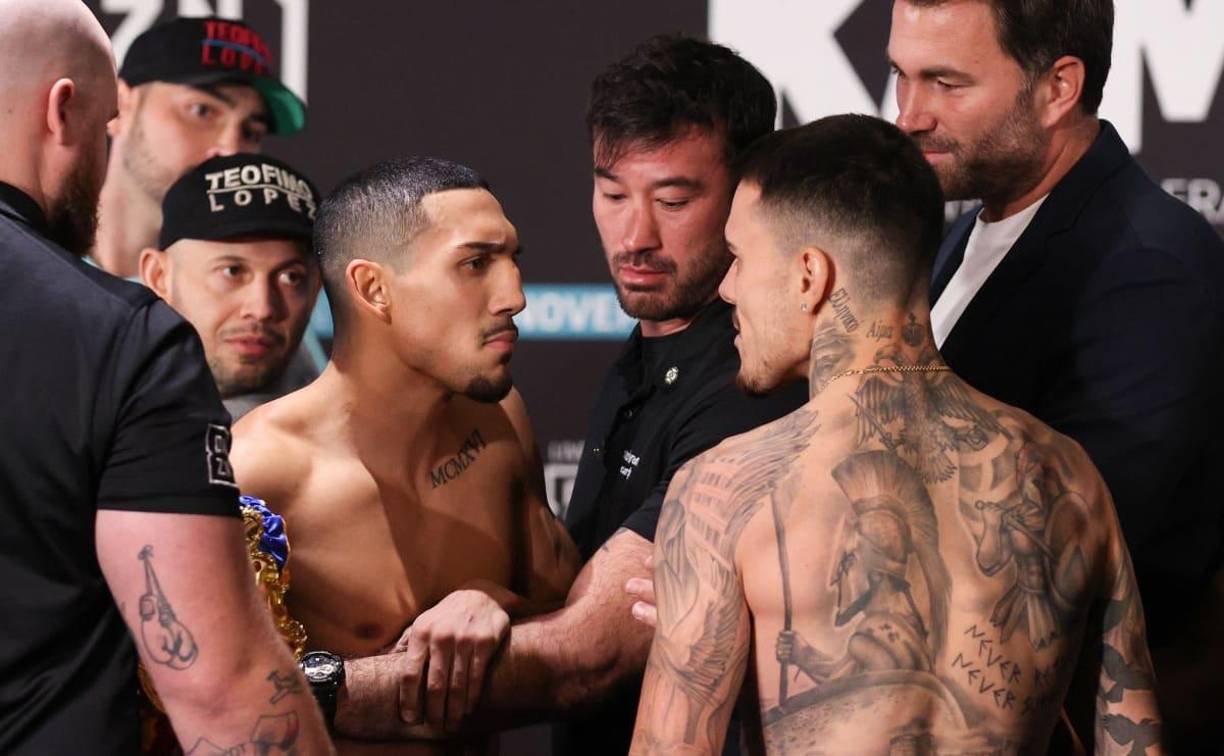 Tras finalizar el pesaje, Kambosos siguió retando a López, quien intentó hacer otro careo, pero los miembros de seguridad evitaron que se volvieran a juntar.