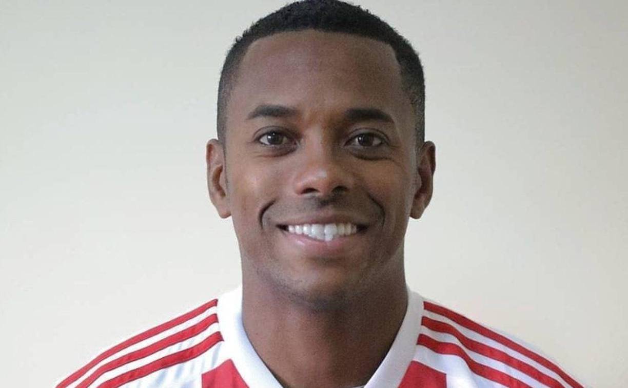 Según The Sun, Robinho está recibiendo en prisión un curso de electrónica básica de 600 horas.