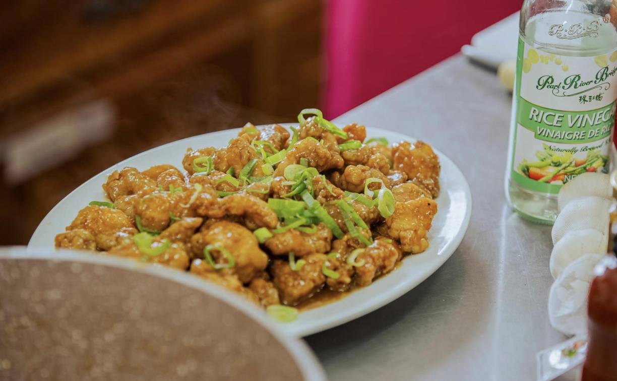 Lo más destacado de este festival fue la forma en que fusionó los sabores tradicionales de la cultura lenca maya con otros platillos, creando una experiencia culinaria única que dejó a los asistentes con ganas de más.