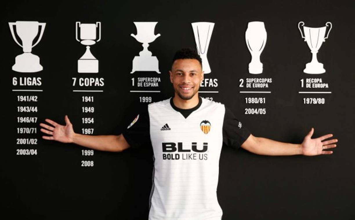 El Valencia ha hecho oficial el fichaje del centrocampista francés Francis Coquelin hasta junio de 2022. El jugador, procedente del Arsenal, tendrá una cláusula de 80 millones de euros.