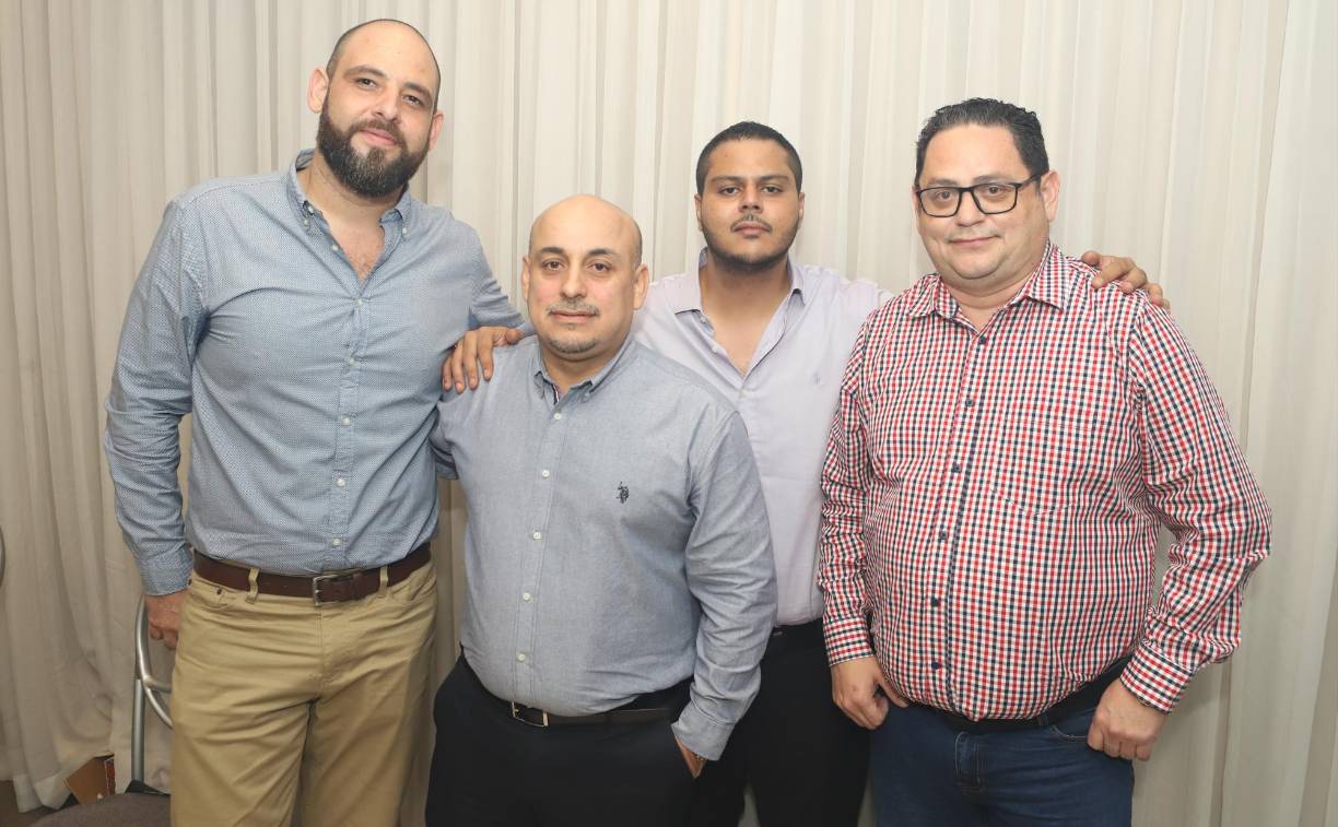 Gabriel Segebre, Wilmer Suárez, Nebil Chahin 