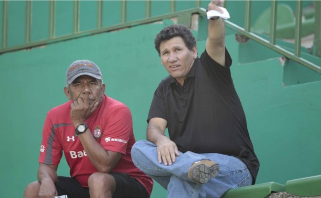 Castellón estuvo en las graderías del Yankel Rosenthal .