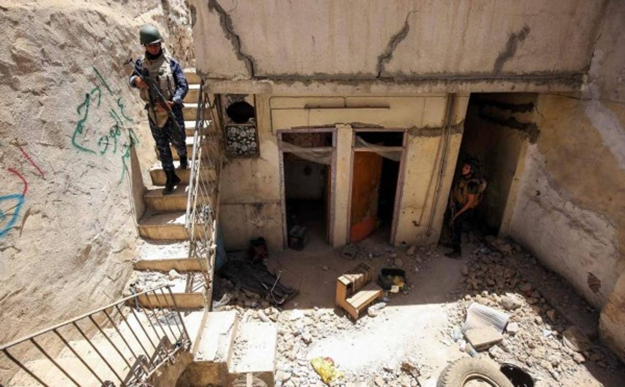 Realizan operativos en las casas en ruinas