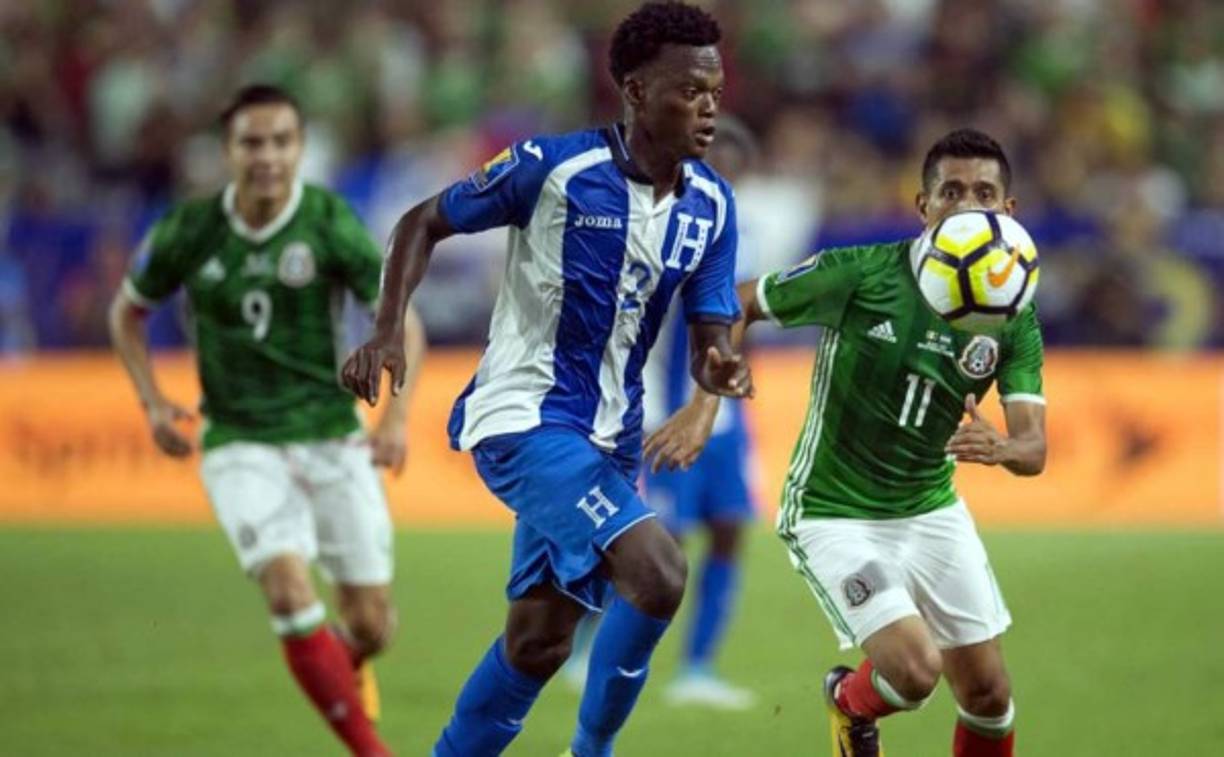 11. Félix Crisanto - El lateral derecho de los Lobos BUAP de México cuenta con un valor de mercado 300 mil euros, según publica Transfermarkt.