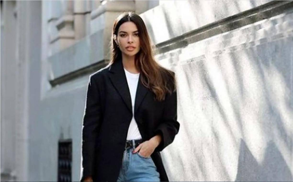 En un principio, Joana Sanz se puso de parte de su esposo y aseguraba: “Yo sé quién es mi marido y lo respetuoso que es”, señalaba. Pero, poco a poco, decidió no pronunciarse más sobre el tema e incluso ha borrado la mayoría de fotografías de Dani Alves de sus perfiles sociales, a excepción de las colaboraciones publicitarias. 