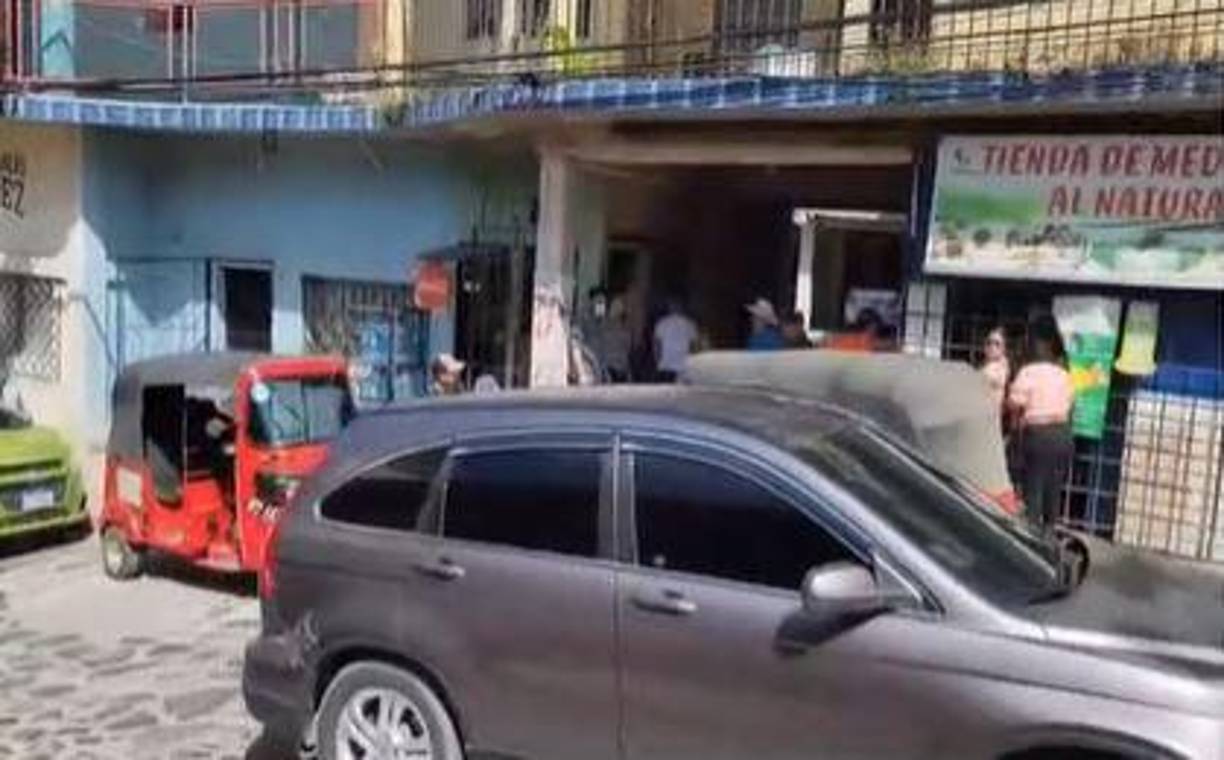 Según familiares, Rodríguez ya había sufrido un atentado antes por personas desconocidas, cuando junto a sus dos hijas regresaba a pie de una reunión cristiana en el barrio Buenos Aires. Ese día resultó herida de bala.