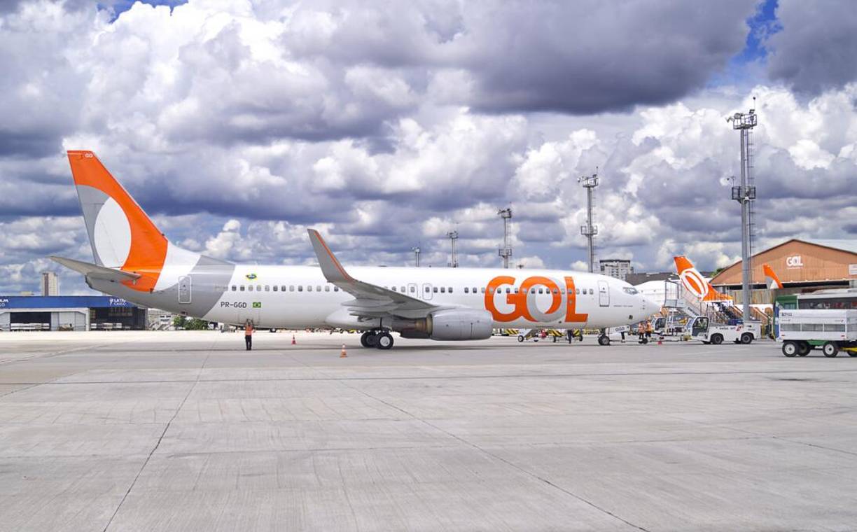 Aeropuerto de Congonhas (CGH), Brasil, en Sao Paulo se encuentra el Aeropuerto de Congonhas, es el segundo aeropuerto más transitado de Brasil, lo que hace que el aeropuerto sea peligroso es la pista resbaladiza que ha causado varios accidentes. Sin embargo, se están construyendo nuevas pistas con ranuras para recoger el exceso de agua de lluvia.