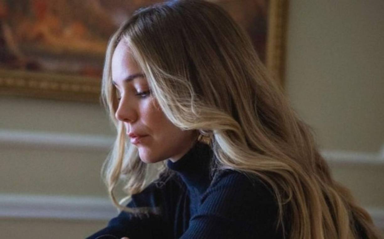 Luis Miguel y Erika Camil iniciaron una bonita amistad dsede que eran niños. Desde su infancia, el cantante estableció fuertes lazos con la familia de Jaime Camil Garza, padre de Erika y del actor Jaime Camil.