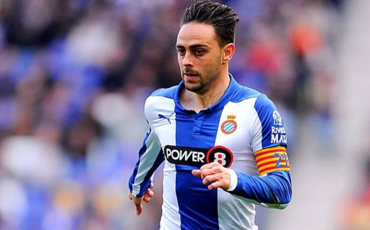 Sergio García: Delantero español de 36 años de edad. Comenzó su carrera en el Barcelona para jugar después en el Levante, Zaragoza, Betis, Espanyol en dos etapas y Al Rayyan.