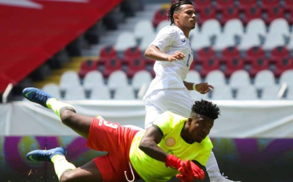 Precisamente Edwin Rodríguez marcó el segundo gol de Honduras tras superar en un mano a mano a Odilon Jerome.