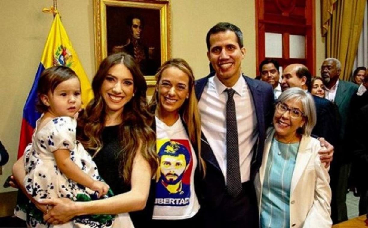 Guaidó es uno de los 'discípulos' de López en Voluntad Popular.