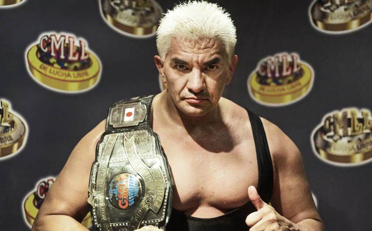 En una entrevista para un programa de Imagen Televisión, el luchador confesó haberse acostado con un famoso expromotor de <b>lucha libre </b>a cambio de dinero. 