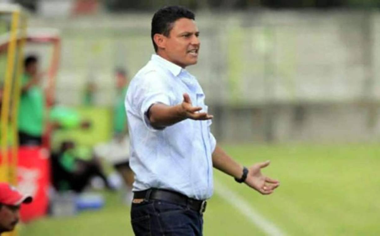 Medios guatemaltecos han anunciado el retorno del entrenador hondureño Emilio Umanzor a la dirección técnica del equipo Malacateco, al que ya entrenó entre los años 2014 y 2015. El anuncio oficial se hará en las próximas horas.
