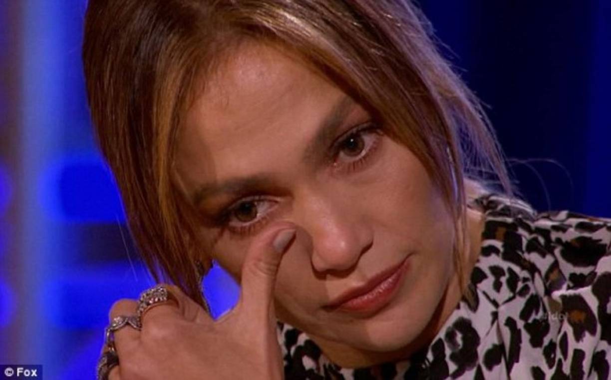 Se supone que un juez impidió que los videos fueran divulgados y ordenó el resguardo del material en la caja de seguridad de un banco, pero no hay nada seguro cuando se trata de este tipo de cosas.