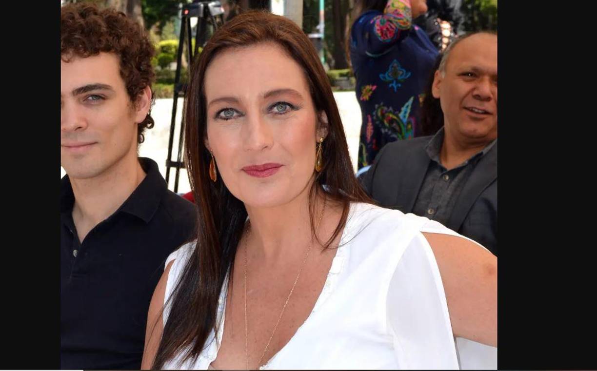 Por otra parte, Diana Golden señaló que vivió violencia con el actor y que incluso alguna vez le puso una pistola en la boca cuando apenas tenía 20 años.