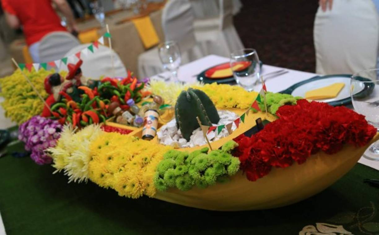 Un barquito bajo la temática mexicana.