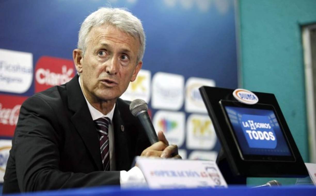 Y el último es Benito Floro. El español fue despedido este miércoles, anunció la Federación canadiense de fútbol.