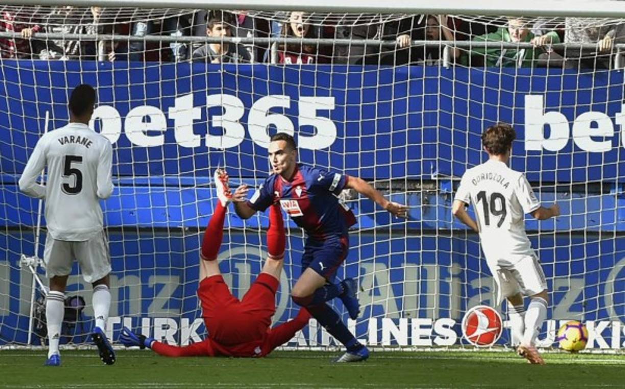 El Eibar comenzó ganando el partido con gol del argentino Gonzalo Escalante.