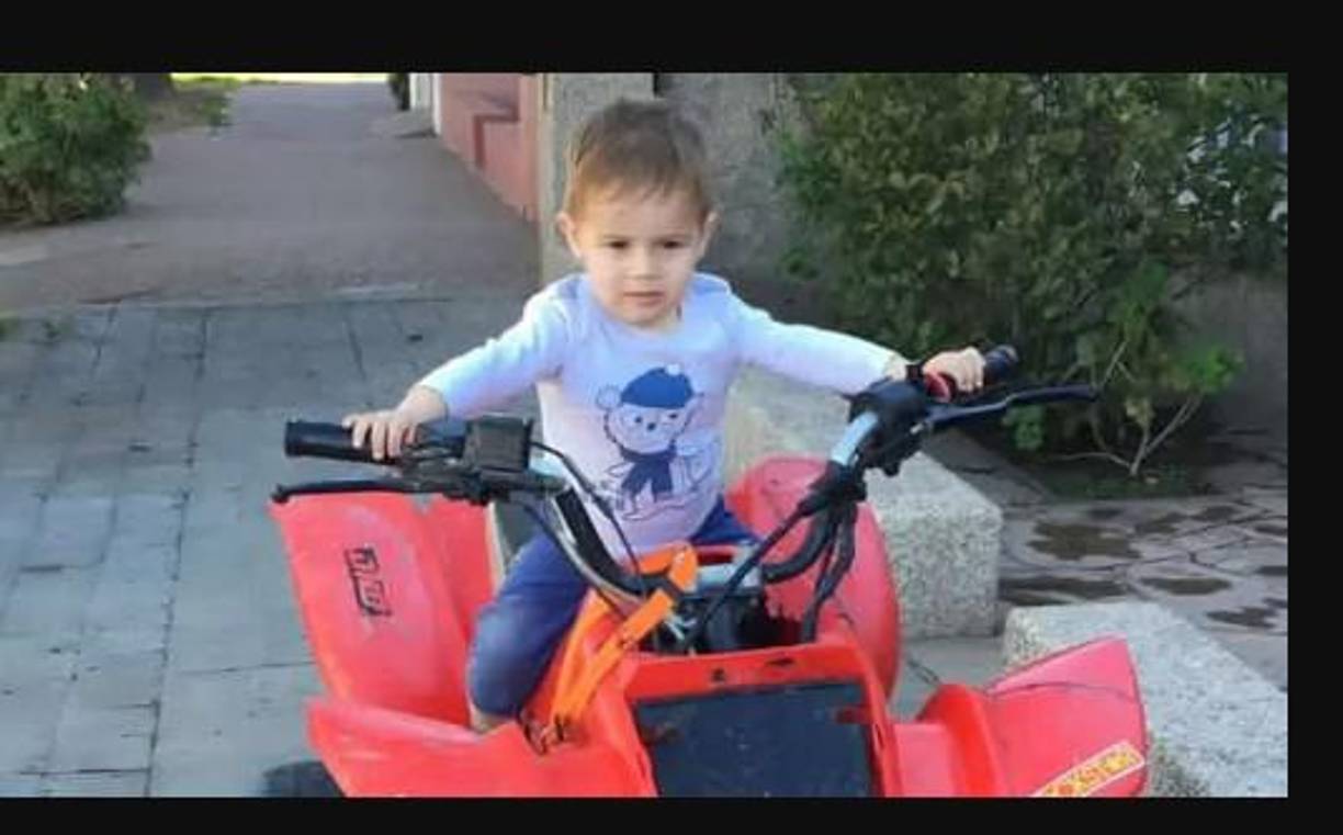 Las madres de los amiguitos de Lucio contaron cómo quedaban asombradas, cada vez que la víctima era invitada a almorzar, por la cantidad de comida que ingería. “Eso se daba porque Lucio pasaba hambre. Además de todo lo que le hacían, no le daban alimento”, señaló el abogado de los Dupuy, José Mario Aguerrido.