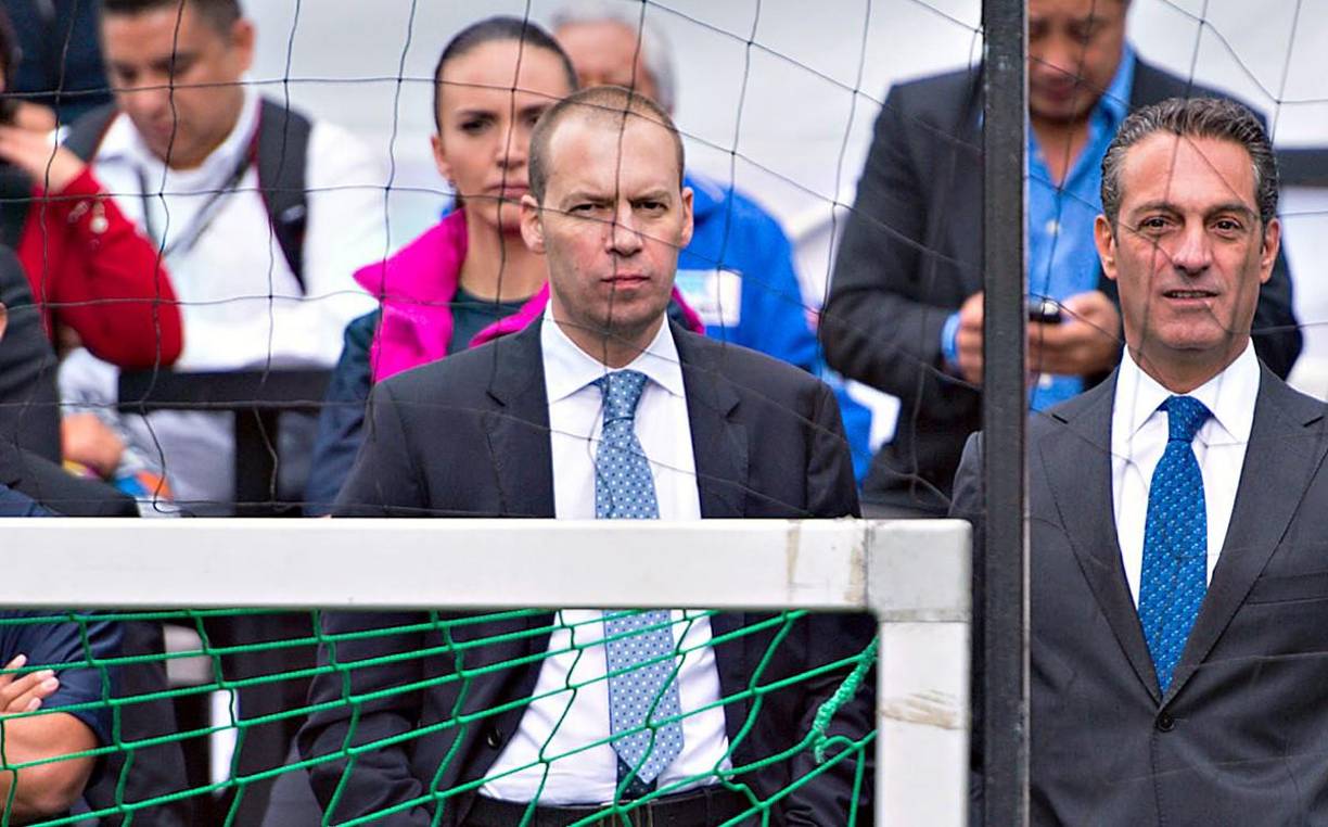 “En estos momentos, André debe concentrarse en su recuperación para volver a nuestras pantallas a entregarnos su estilo único y controversial que lo convierte en uno de los líderes del periodismo deportivo latinoamericano”, se puede leer en el comunicado de Fox Sports.