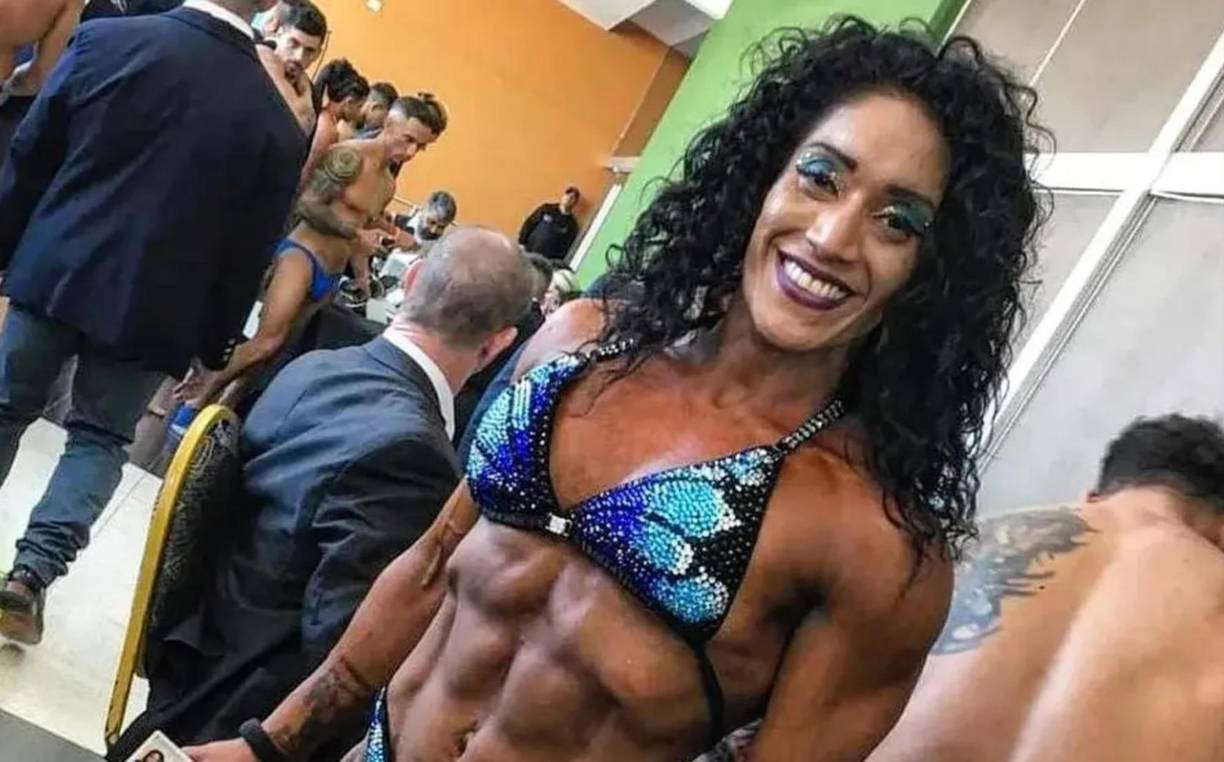 La chica tenía 30 años de edad y era fisicoculturista profesional. Desde la localidad bonaerense de Lomas de Zamora, donde nació, viajó a Brasil con la delegación argentina, para participar del Campeonato Sudamericano de Fisicoculturismo y Fitness, en la categoría Woman’s Phsique.