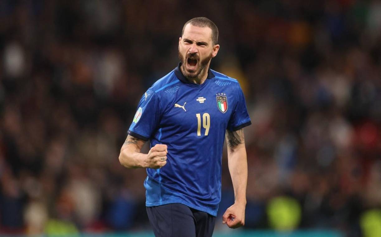 Otro jugador que planean retirar de la selección italiana es al defensor Leonardo Bonucci, ya que el zaguero cuenta con 34 años de edad.