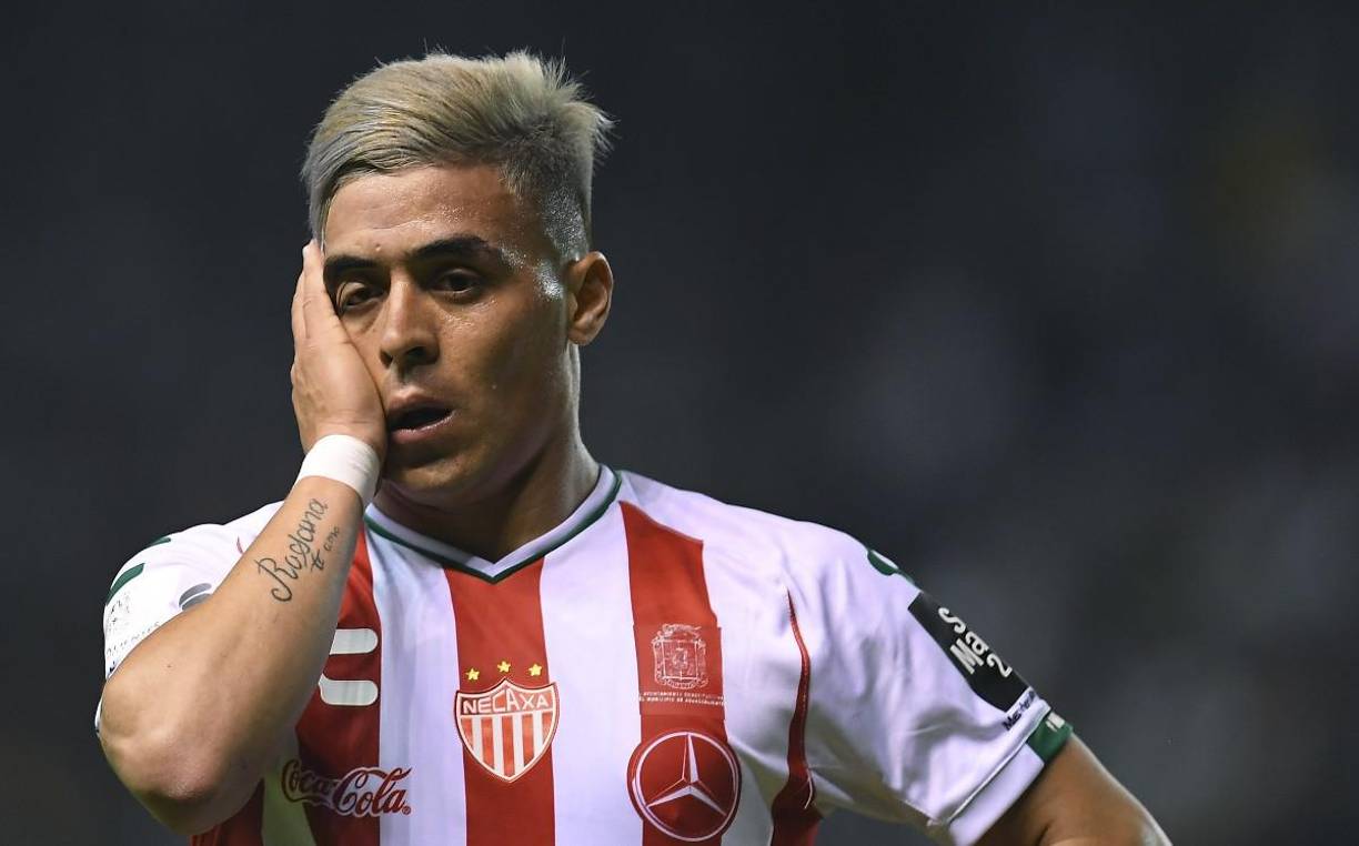 Brian <b>sufre adicción a las drogas desde hace mucho tiempo</b> y eso le costó asentarse en su carrera futbolística. El delantero había vuelto a Colón, pero tras faltar a dos entrenamientos y en medio de una lluvia polémicas, Néstor Gorosito lo separó del plantel.