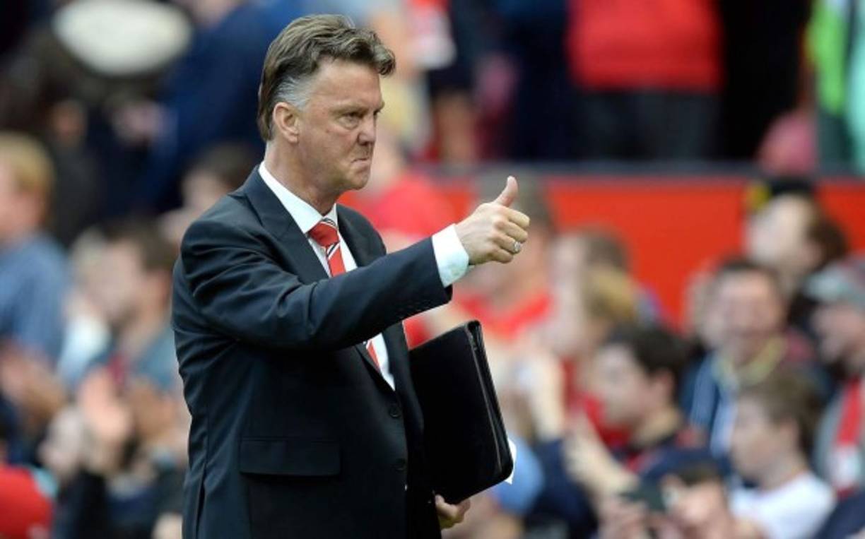 El holandés Louis Van Gaal, entrenador del Manchester United, gana 10 millones de euros.