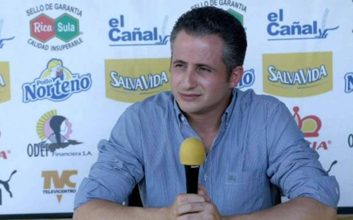 El presidente de Real España, Elías Burbara, afirmó que el club sampedrano prácticamente ha cerrado filas de cara el próximo torneo, pese a que el técnico Mauro Reyes reflejó su interés que lleguen al menos un fichaje más.