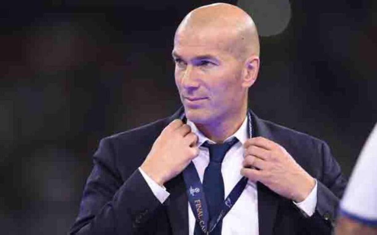 Bombazo. El programa Jugones de España informa que Zidane es el hombre escogido por la dirigencia del Real Madrid. Florentino Pérez desea que el francés vuelva a dirigir al club 'merengue'.
