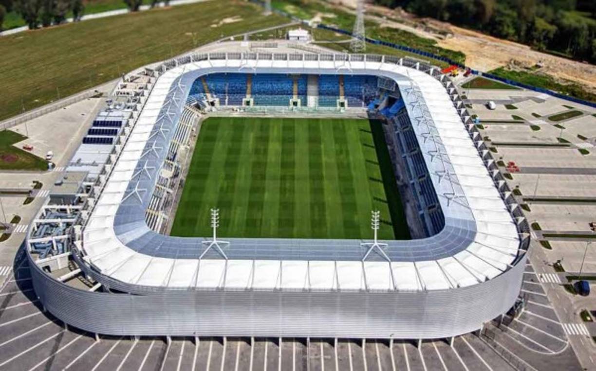 El Arena Lublin es un estadio de fútbol ubicado en Lublin, Polonia. Es el estadio donde el Motor Lublin juega sus partidos como local.