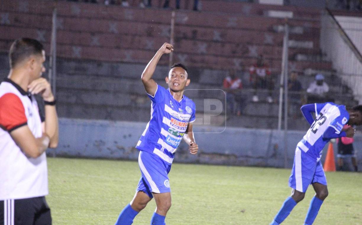 El Victoria se quedó con el clásico ceibeño al superar 1-0 al Vida gracias a un golazo del centrocampista Allan Banegas.