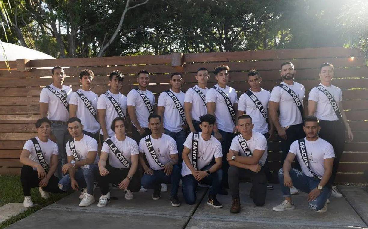 Así lucen algunos de los candidatos en traje de baño. 