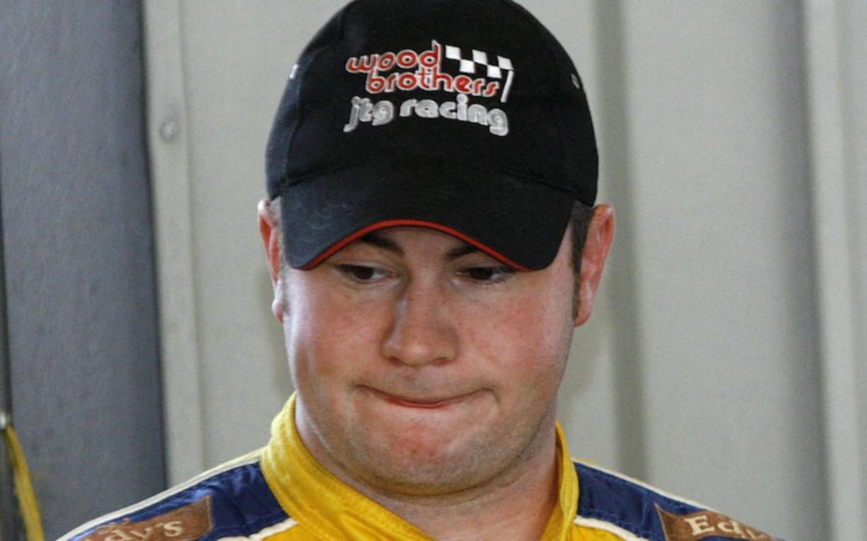 Con 16 años, se convirtió en el ganador más joven de la historia de la USAC National Midget Series en 2001 y posteriormente ganó el premio al Novato del Año de la USAC.