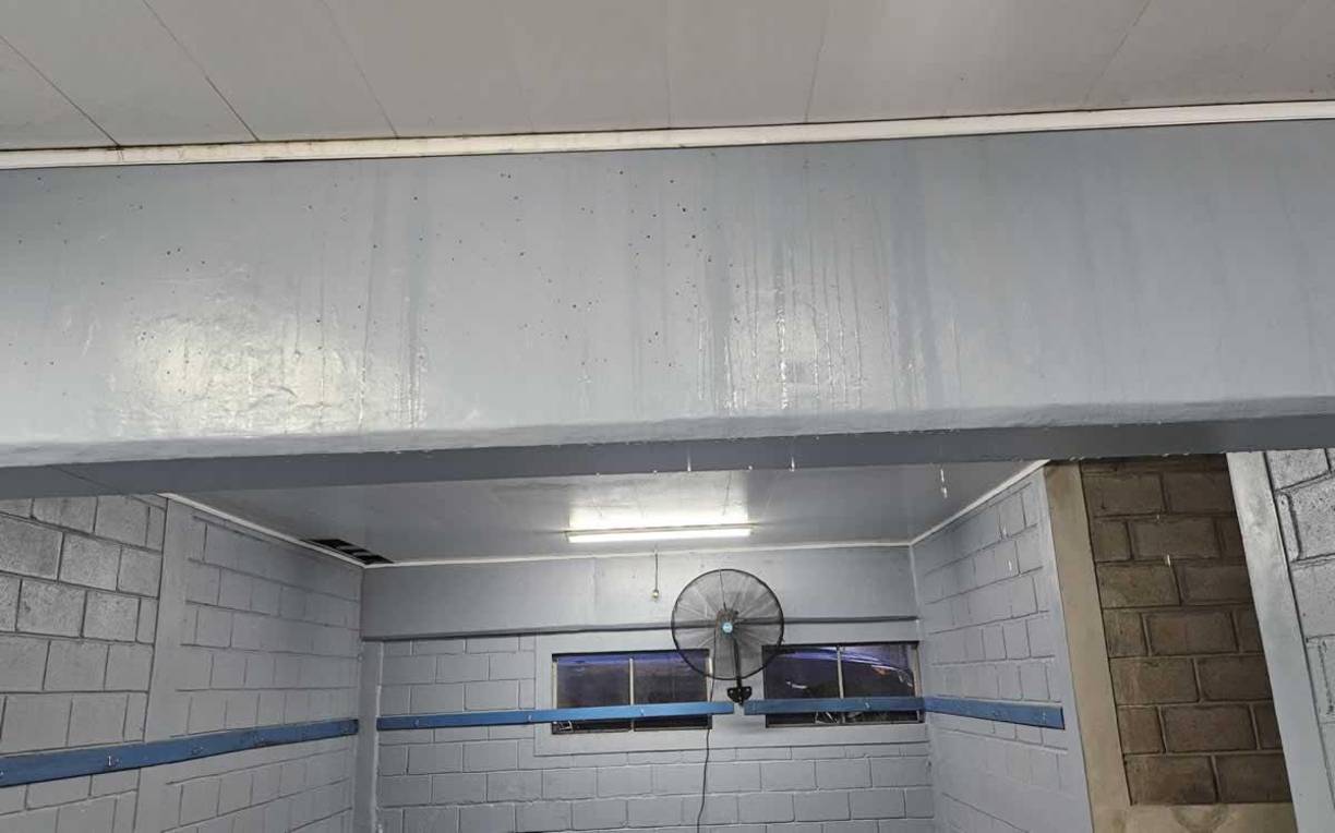 Las pésimas condiciones del camerino asignado a Olimpia en estadio de Choluteca vs UPN