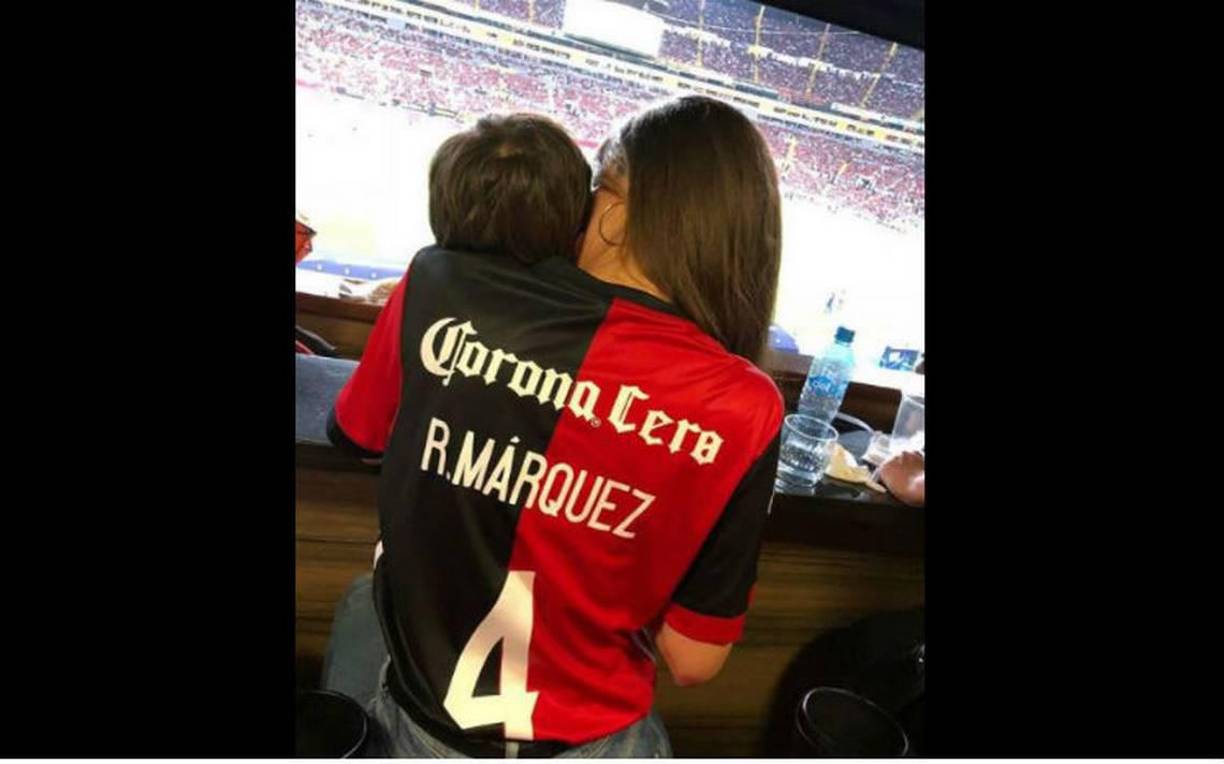 Jaydy Michel presume en sus redes sociales la pasión que siente por el Atlas. Su esposo Rafael Márquez es uno de los grandes jugadores que han salido en las filas del equipo azteca.