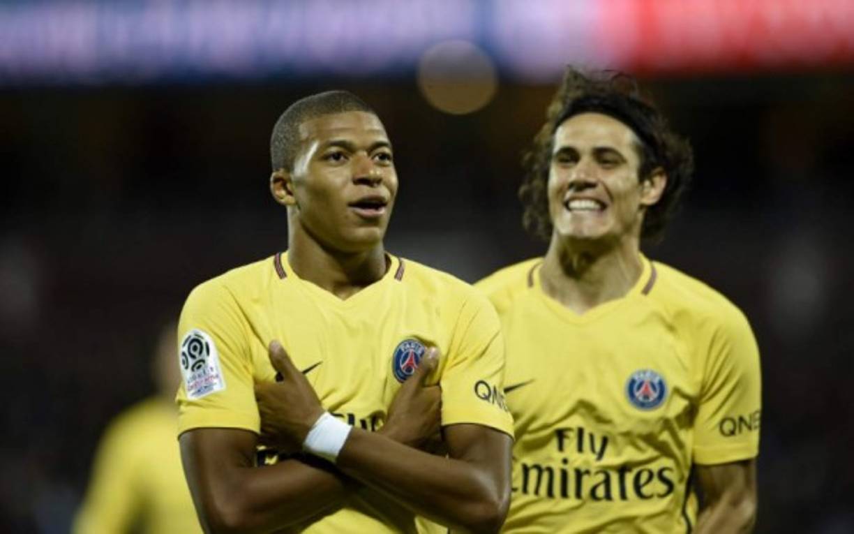25. Kylian Mbappé<br/><br/>El atacante francés y nueva adquisición el París Saint-Germain Kylian Mbappé está también entre los nopminados al Balón de Oro 2017.