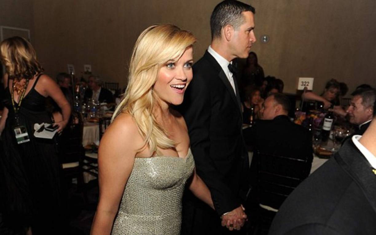 Reese Witherspoon y su esposo.
