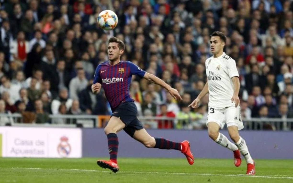 Sergi Roberto: (6). Multifuncional. El polivalente jugador del Barcelona jugó en el centro del campo y no en el lateral derecho como viene siendo habitual, pero desempeñó ambas funciones. Valverde le pidió que actuara de principal apoyo a Semedo en las arrancadas de Vinicius y cumplió su papel.