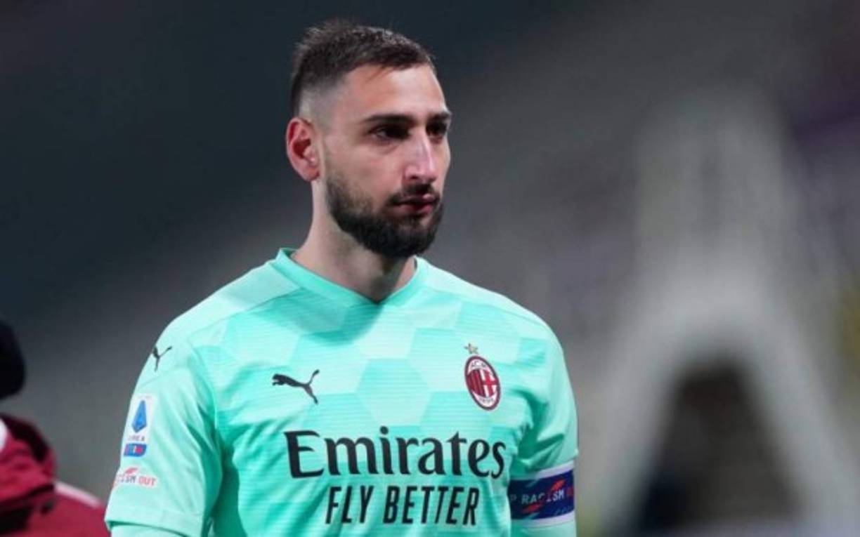 ¡CALIENTE! Donnarumma (22) será arquero del PSG, pero L'Equipe indica que decidirá no arribar de inmediato a París, sino jugar en Serie A una temporada. La Roma lo acogería como cedido, antes de suplir al costarricense Keylor Navas.