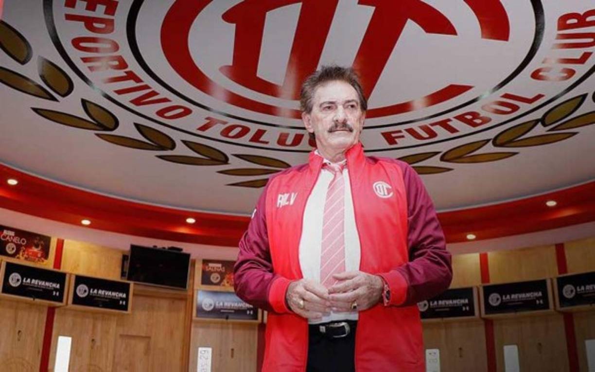 Ricardo La Volpe: El entrenador argentino ha sido nombrado como nuevo entrenador del Toluca de México.